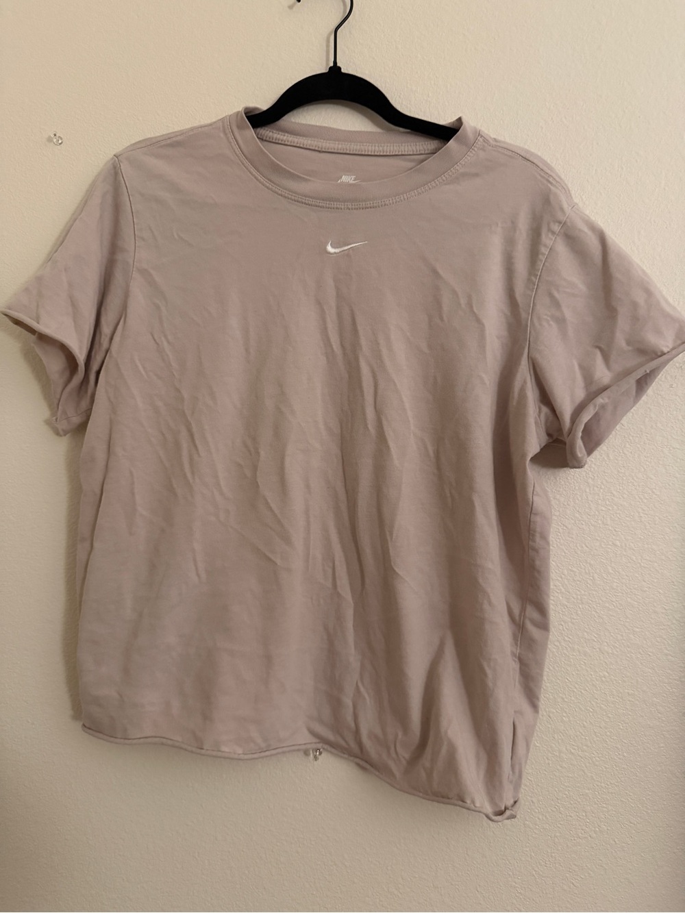 Nike Women's Short Sleeve Tee in Light Mauve